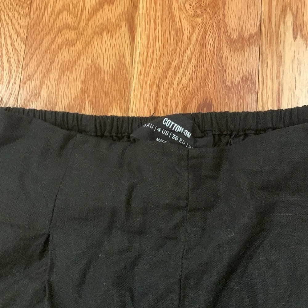 Black pants - Picture 2 of 3